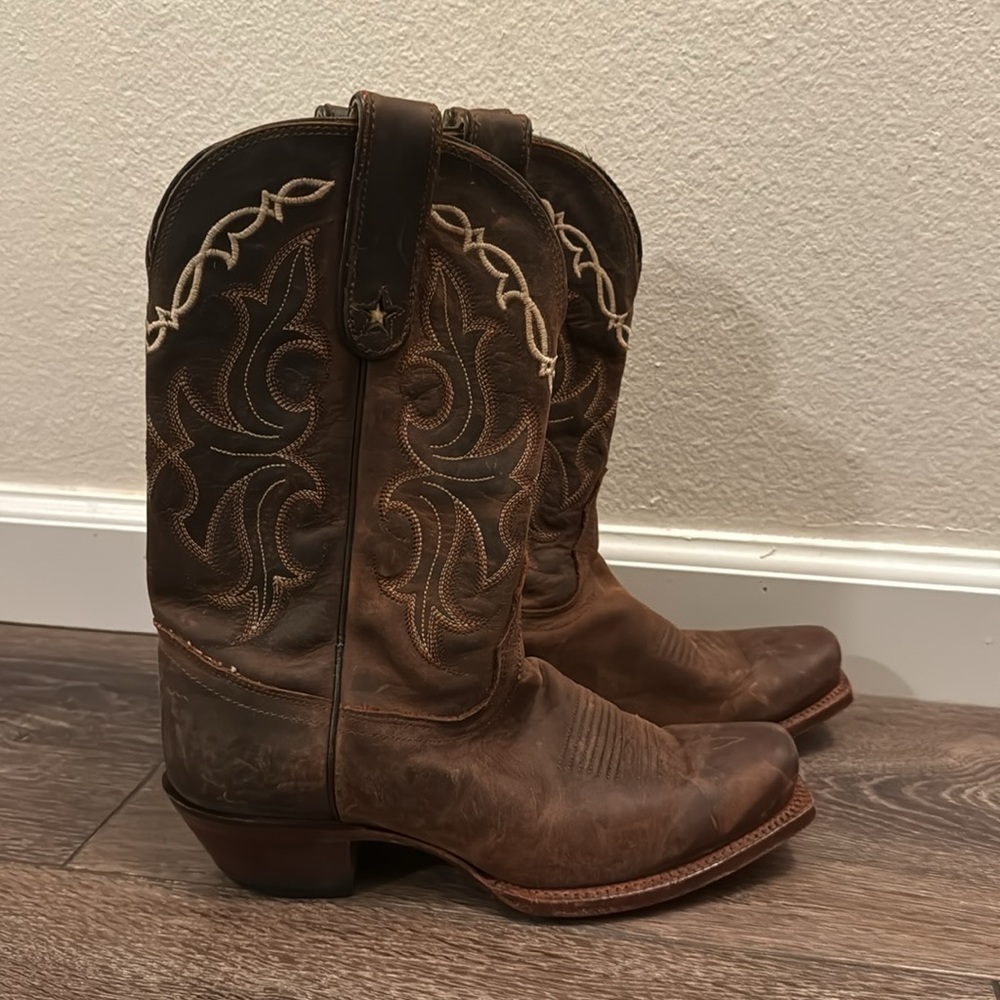 Tony lama cowgirl boots